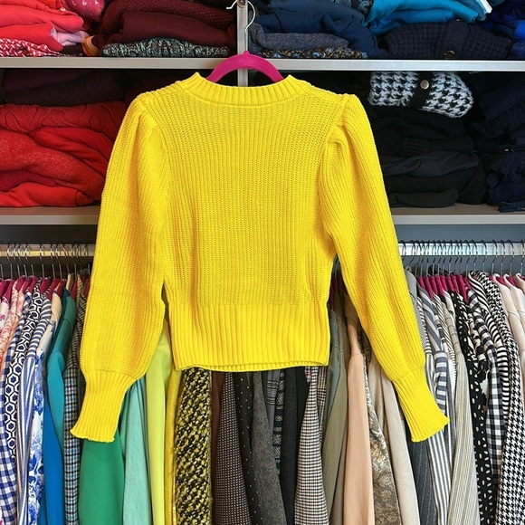 SHEIN yellow long sleeve crew neck sweater size S NWOT - Picture 3 of 3